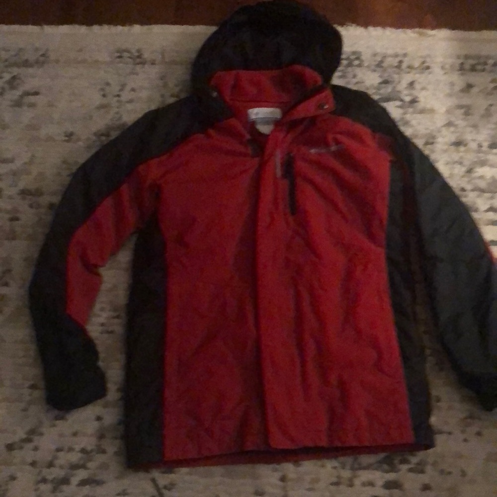 Columbia ski coat with zip out inner fleece lining
